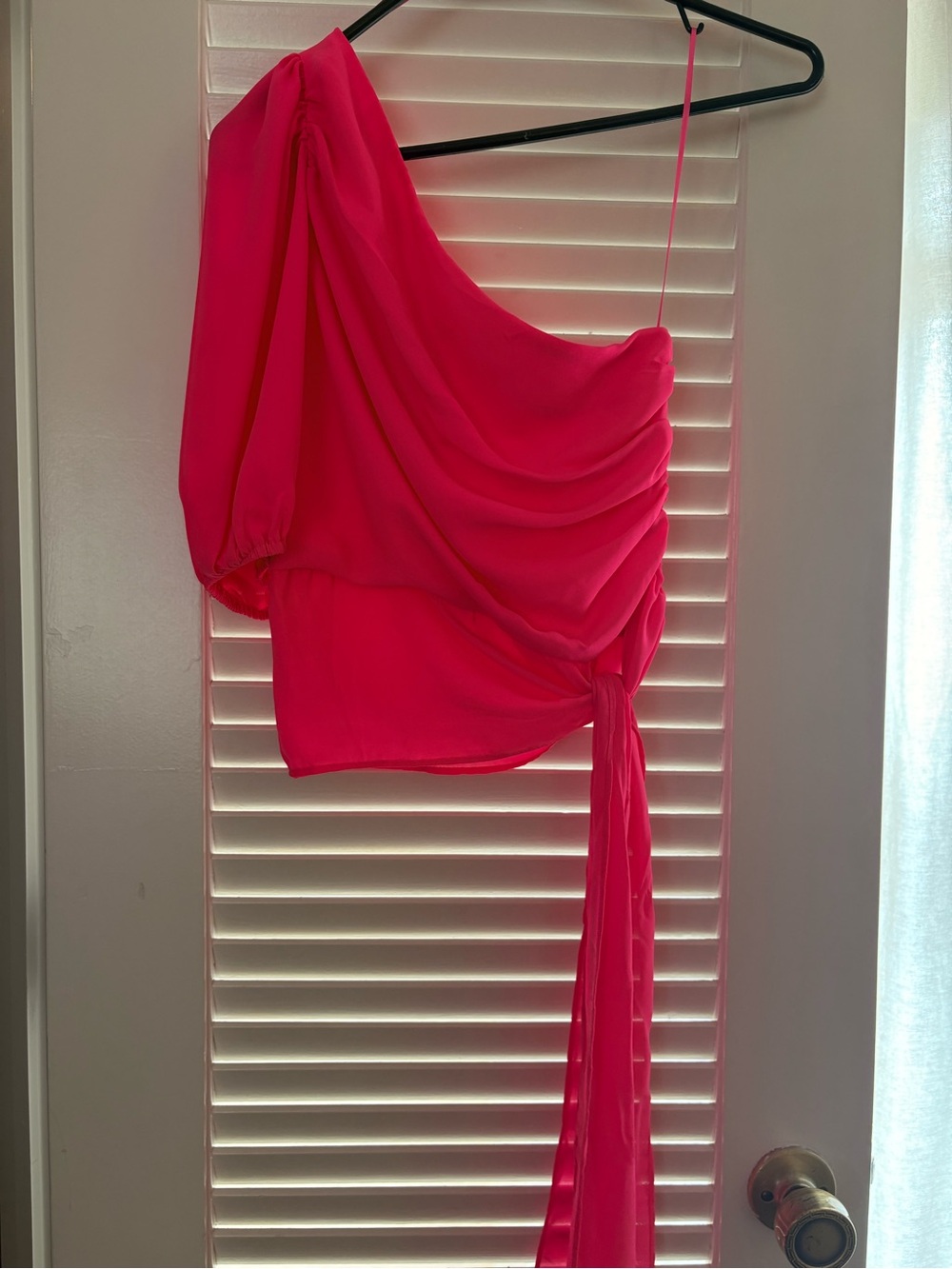 Apricot Lane Hot Pink One-Shoulder Draped Top with Side Sash